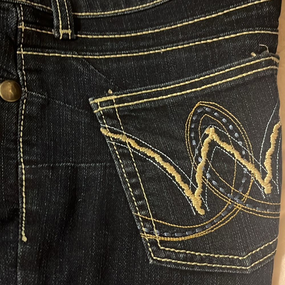 Wrangler’s - Picture 5 of 6